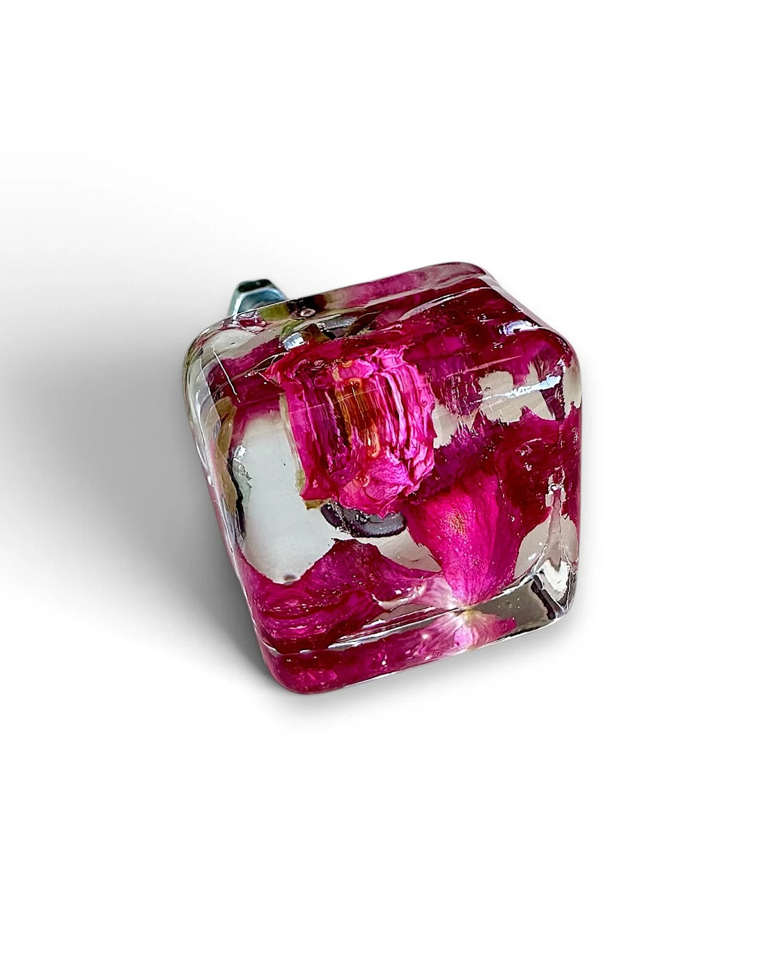Gałka meblowa Róża (Rosa) · gałka z bliska